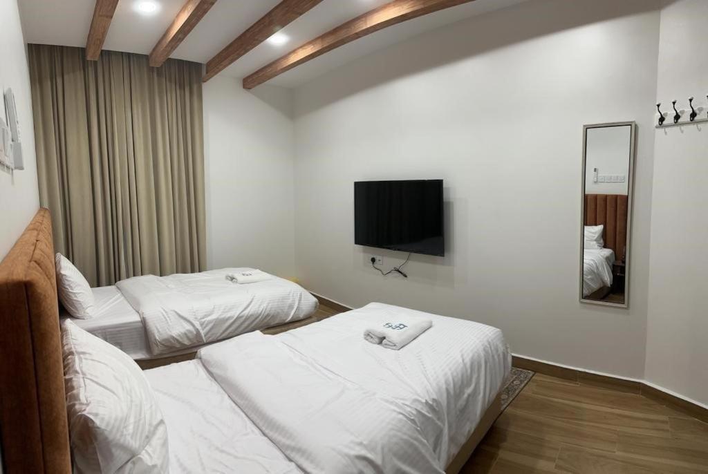 House 76 Hotel นิซวา ภายนอก รูปภาพ