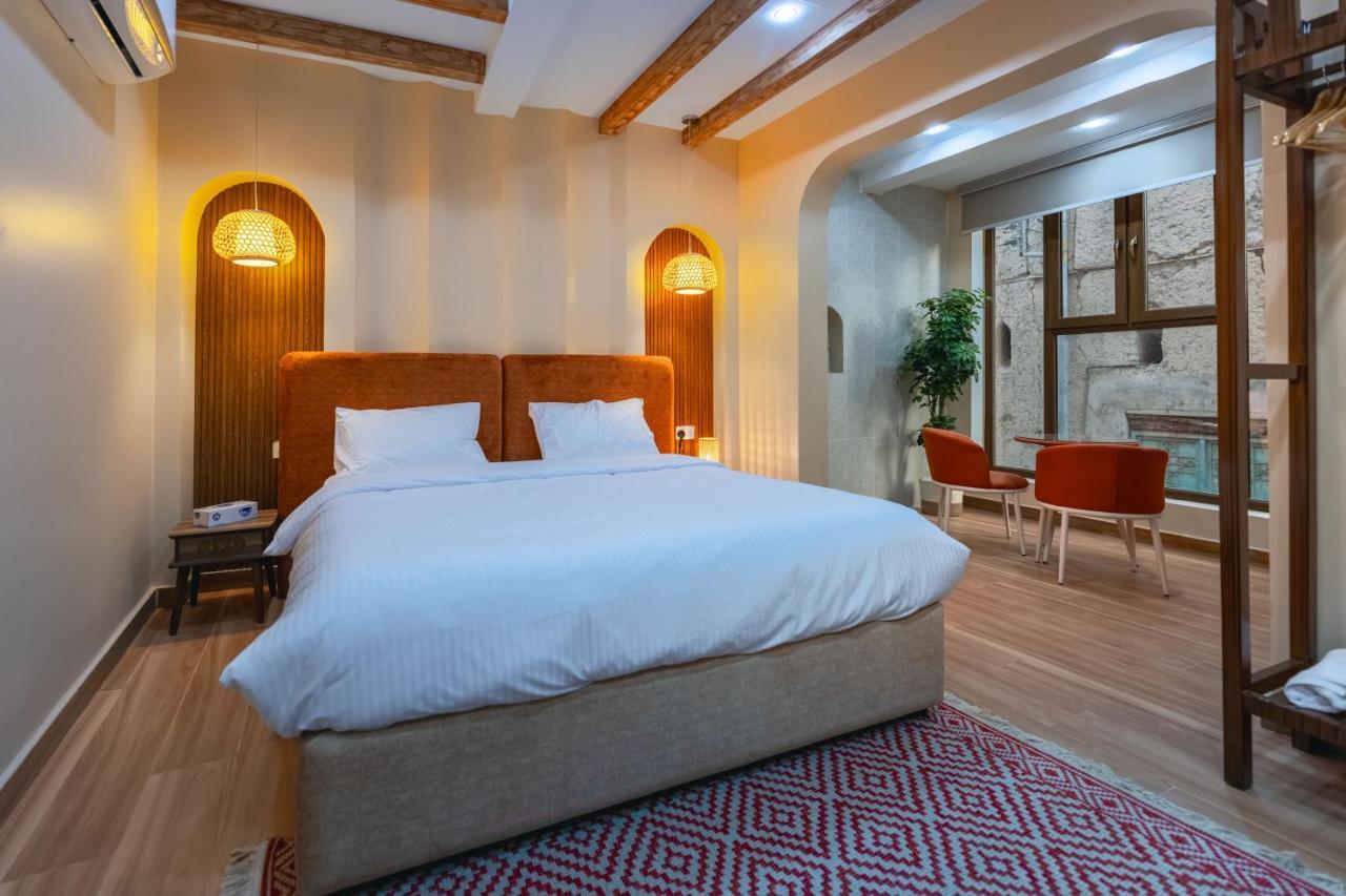 House 76 Hotel นิซวา ภายนอก รูปภาพ